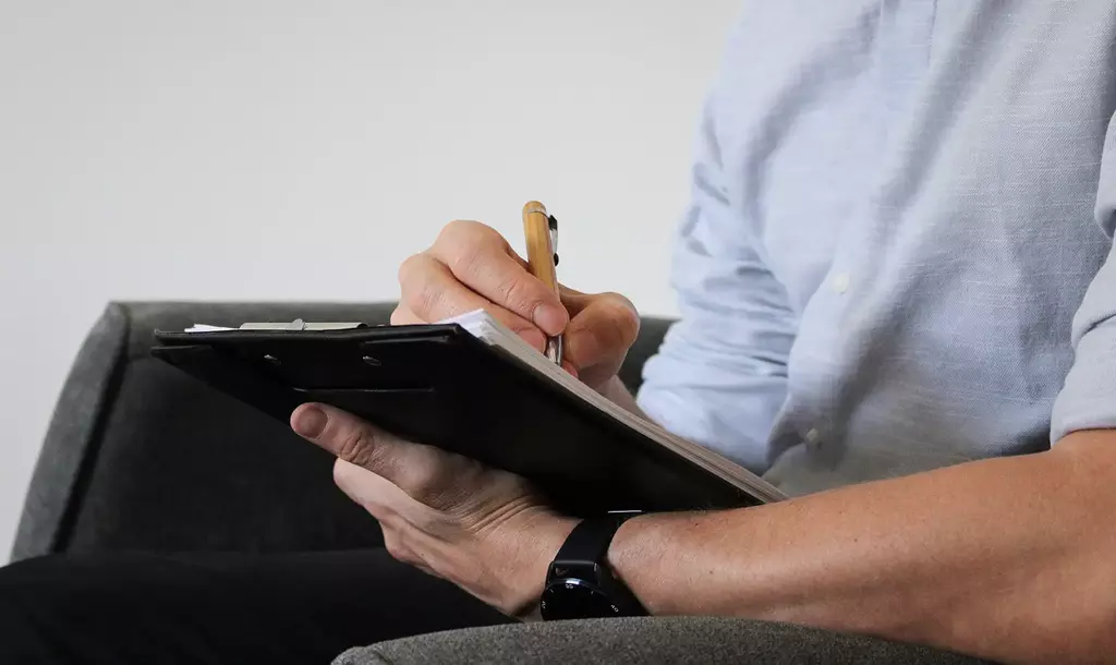 Pszichológus jegyzetel